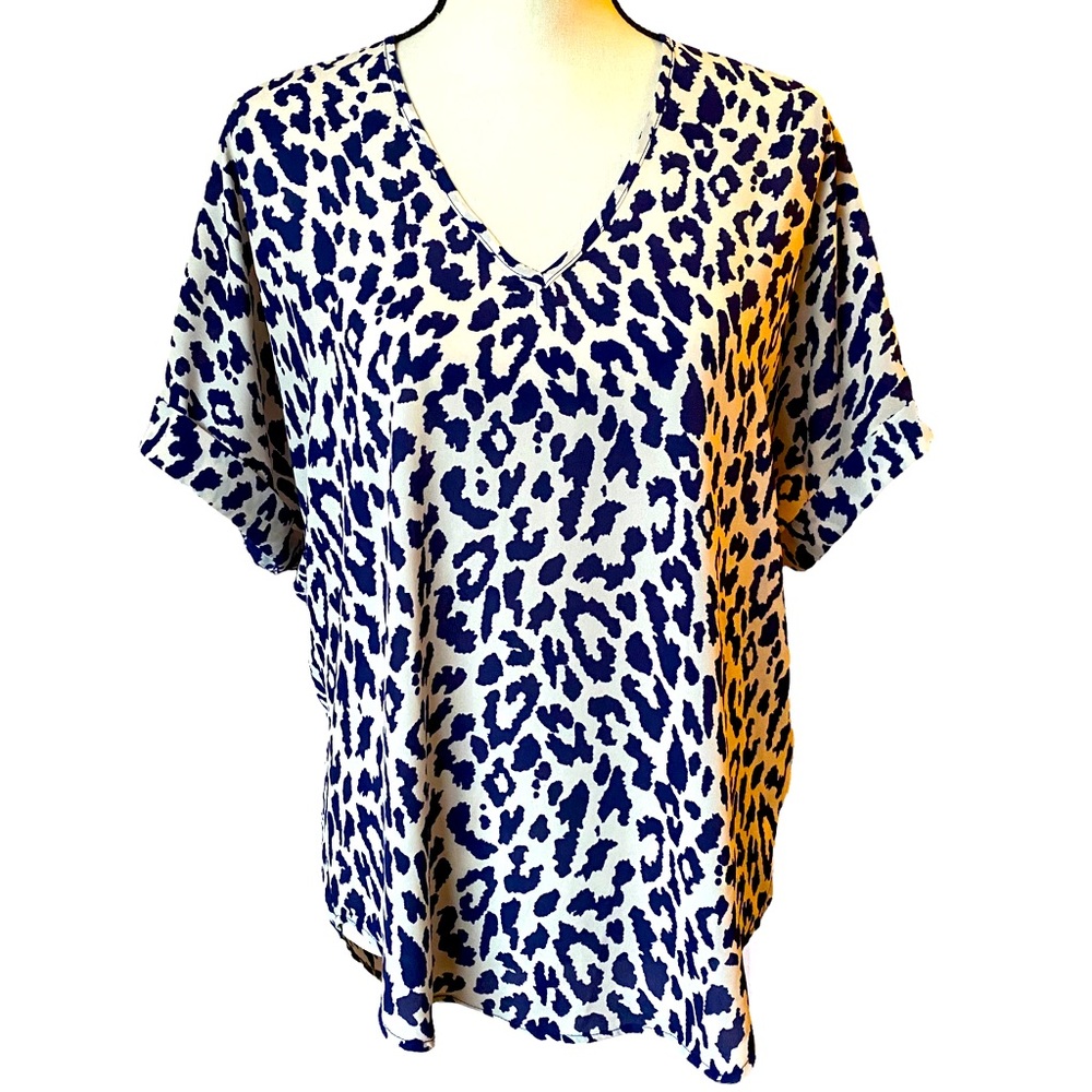 Lush Navy Leopard Hi-Lo Top Small - Picture 1 of 7